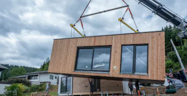 Transport von Modulhäuser - eine Leistung der Brandl Transport- und Logistik GmbH
