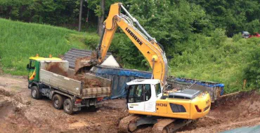 Material An- und Abtransport - Erdbau von Brandl Transport-Logistik GmbH
