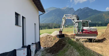 Aushub rund ums Haus von Brandl Transport-Logistik GmbH