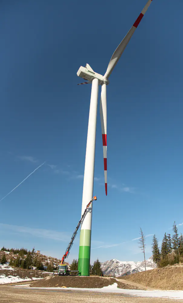 Brandl Transport-Logistik GmbH - Montage Messeinrichtung am Silbersberg